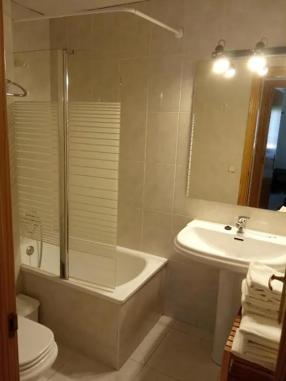 Casa Nando Hostal Esterri d'Àneu 0*,